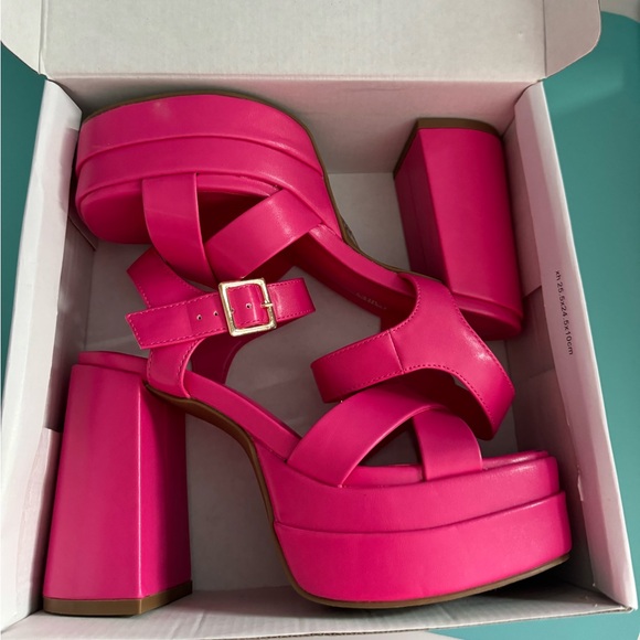 🆕 DREAM PAIRS Women's Platform Chunky Heel / Size: 7 / NWOT - Picture 2 of 8